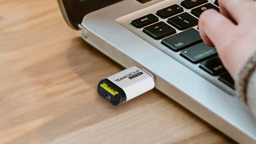 Teamgroup annonce le SSD portable PD20M 5 MicroSD TEAMGROUP ULTRA CR I 2