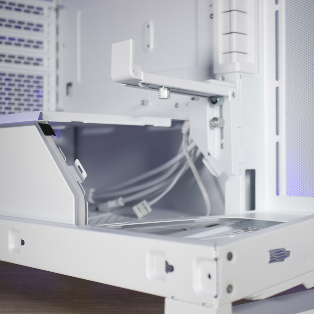 Phanteks NV5 cache alimentation 2