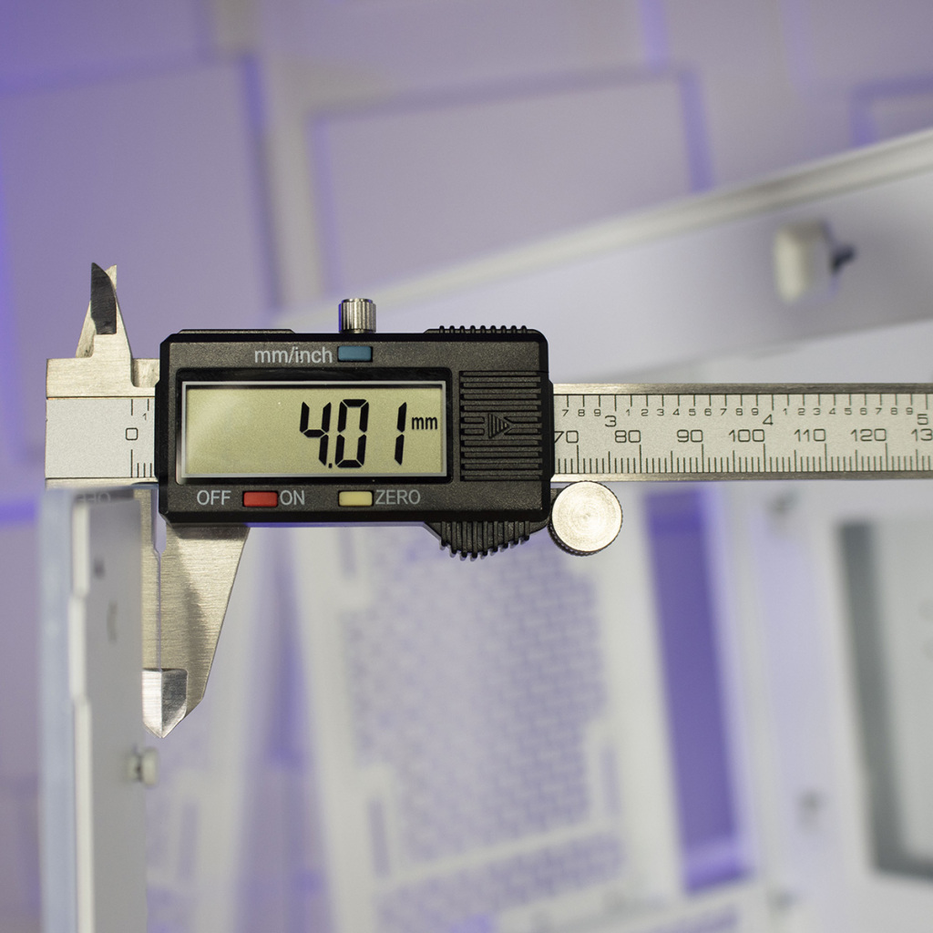 Phanteks NV5 épaisseur verre trempé