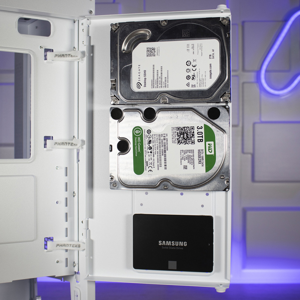 Phanteks NV5 installation DD