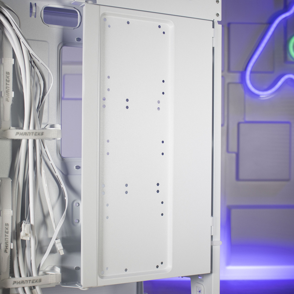 Phanteks NV5 support DD charnière