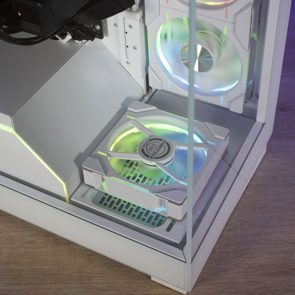 Phanteks NV5 ventilo 1