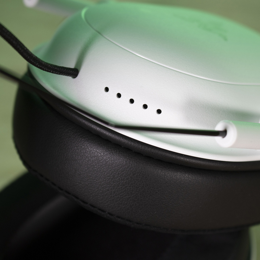 RAZER Blackshark V2 Hyperspeed White Edition aération oreillettes