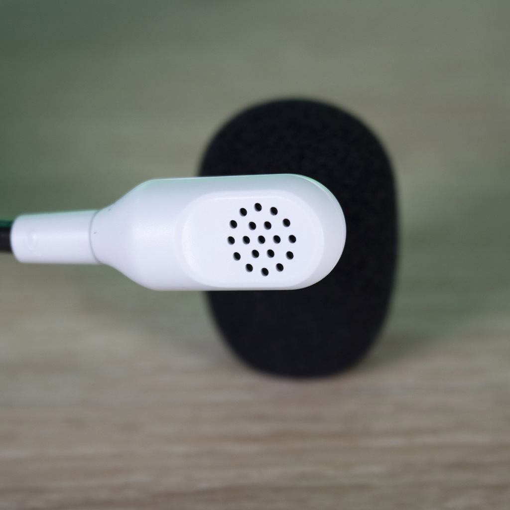 RAZER Blackshark V2 Hyperspeed White Edition micro 3