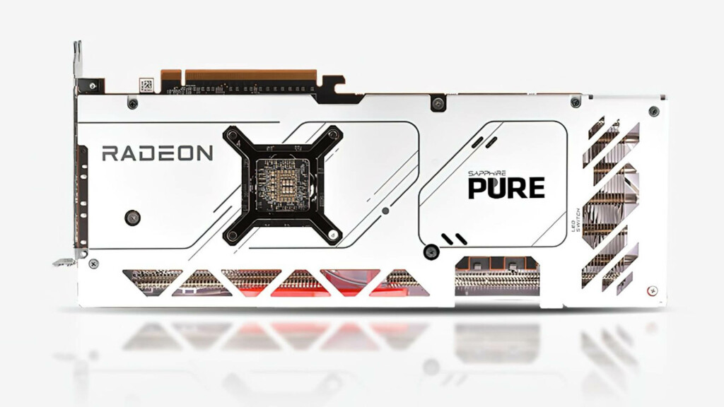 Sapphire RX 7900 GRE PURE Edition : du blanc et des fréquences boostées 3 Sapphire RX 7900 GRE PURE Edition 2