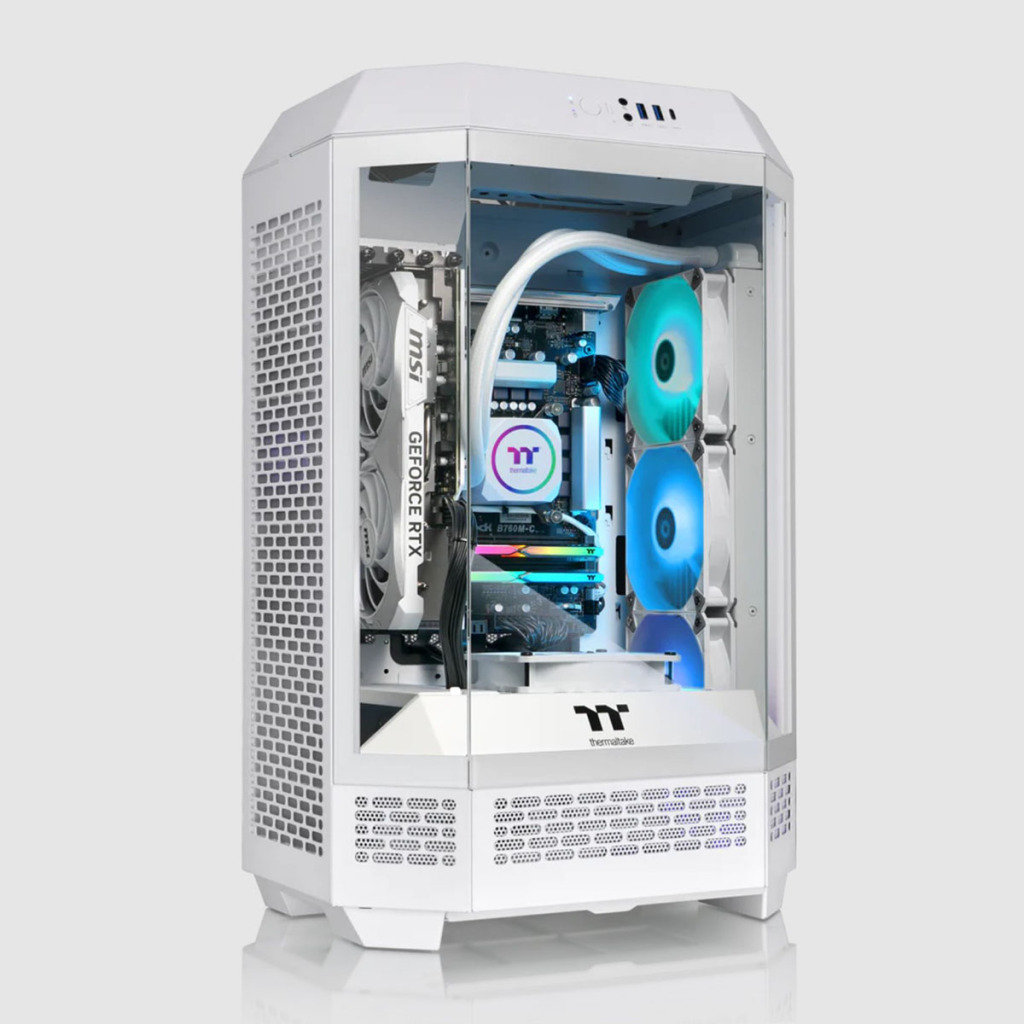 Thermaltake Reactor LCGS : des PC de jeu préassemblés dans un Tower 300 4 Thermaltake Reactor LCGS 3