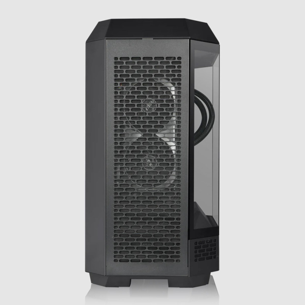 Thermaltake Reactor LCGS : des PC de jeu préassemblés dans un Tower 300 5 Thermaltake Reactor LCGS 4