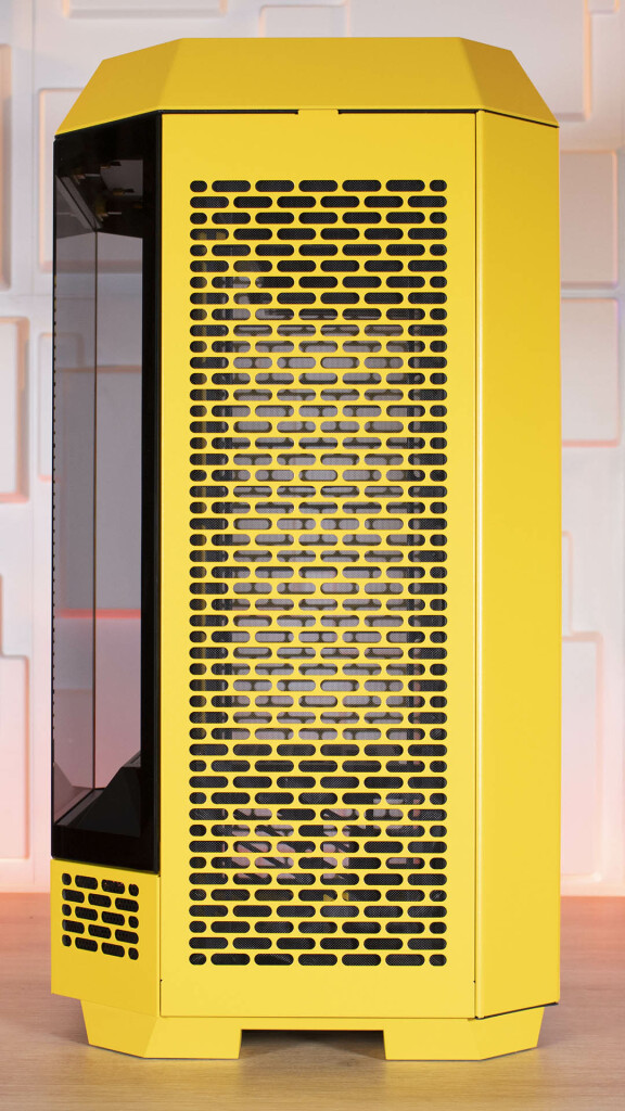 Thermaltake Tower 300 Bumblebee Edition côté droit