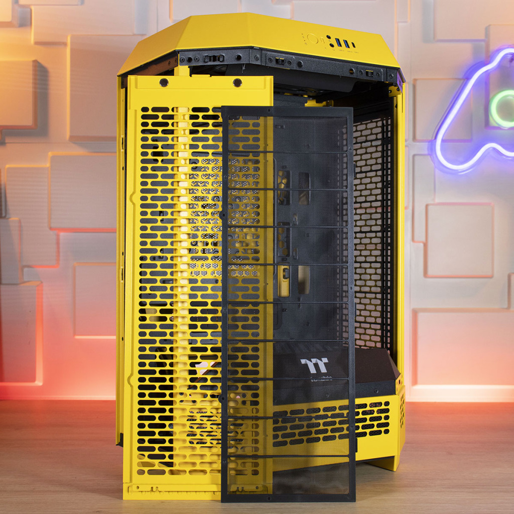Thermaltake Tower 300 Bumblebee Edition filtre paroi gauche