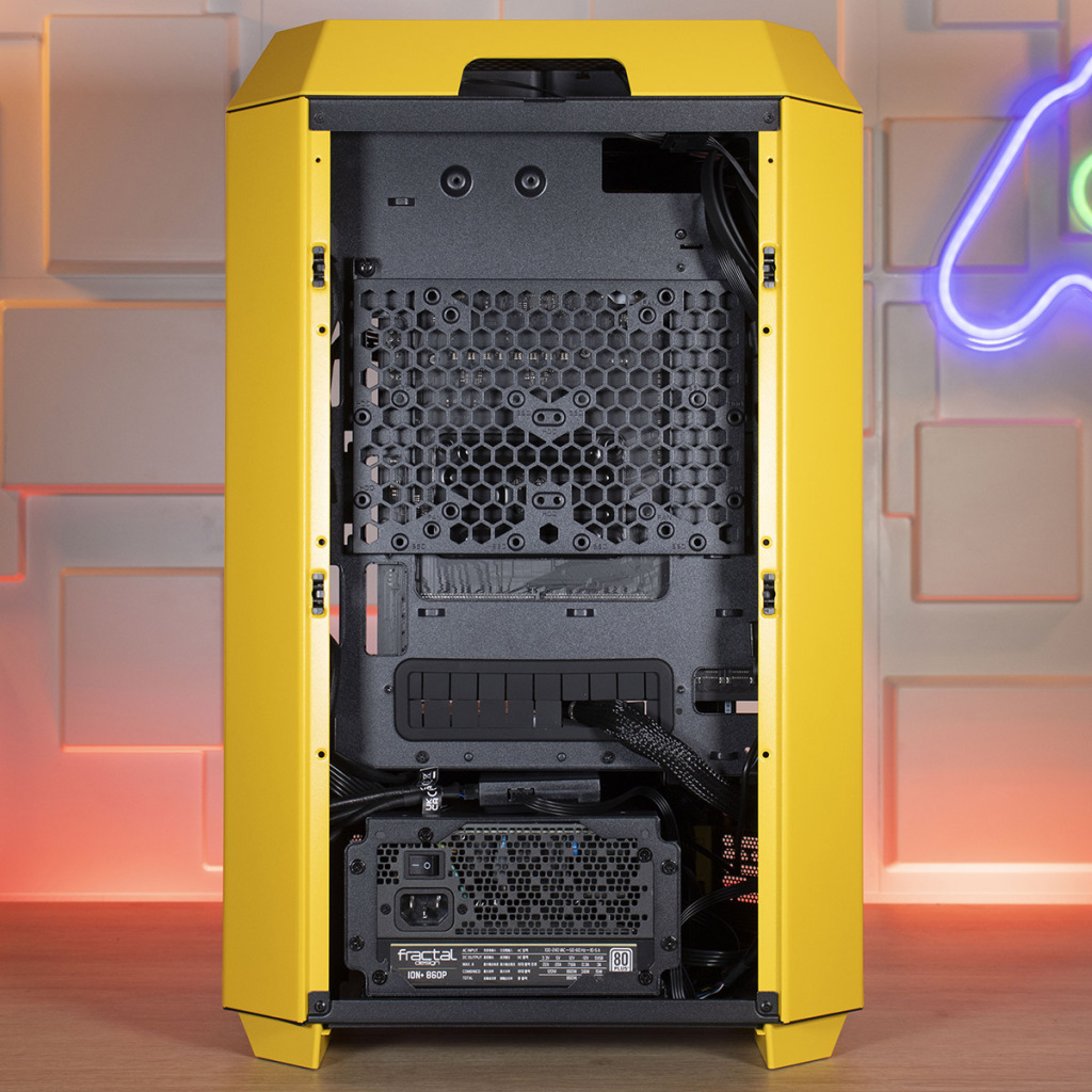 Thermaltake Tower 300 Bumblebee Edition montage arrière