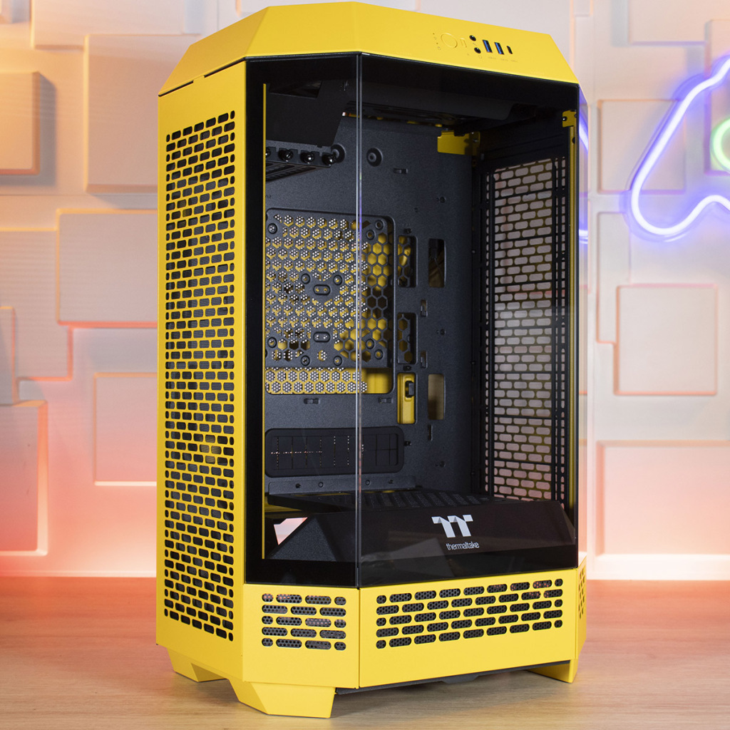 Thermaltake Tower 300 Bumblebee Edition paroi verre trempé