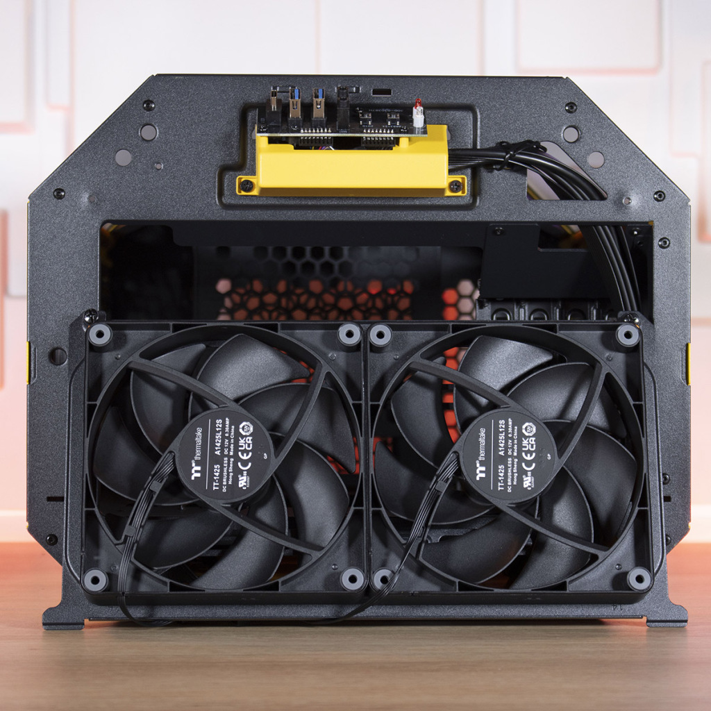 Thermaltake Tower 300 Bumblebee Edition support amovible