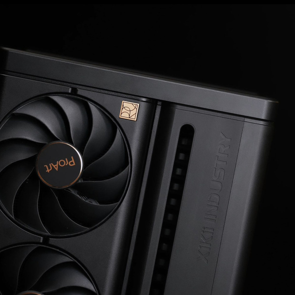 Xikii FF04 : Le boitier mini-ITX qui révolutionne l'intégration des cartes graphiques Pro Art 4 Xikii FF04 1