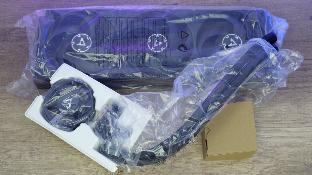 arctic liquid freezer iii 420 black contenu