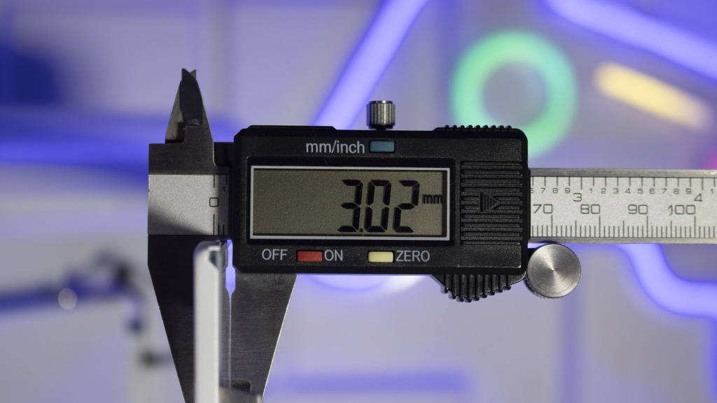 FSP CUT593 épaisseur verre trempé