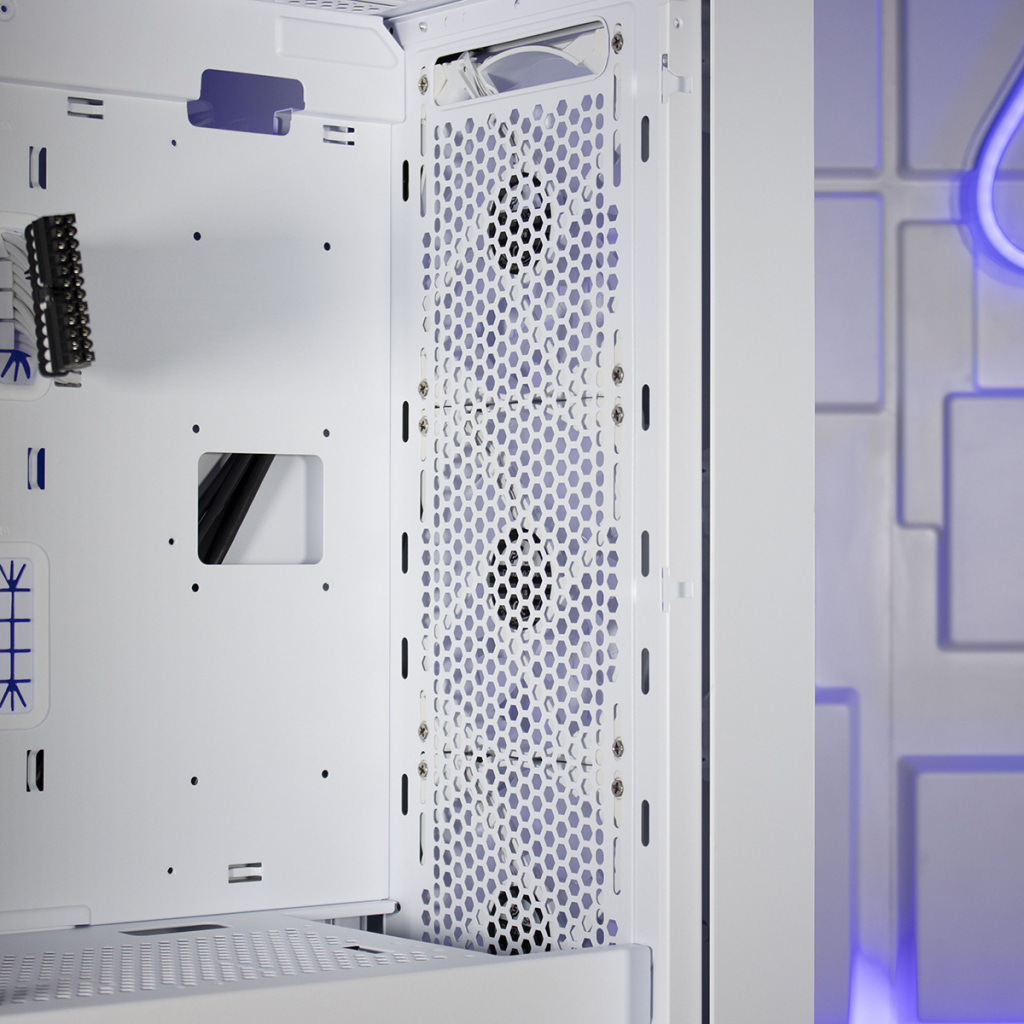 FSP CUT593 intérieur support ventilos