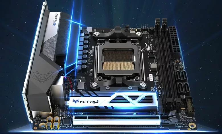 Sapphire NITRO+ B650I WIFI Ultra Platinum : la Mini-ITX AM5 inattendue 1 Sapphire NITRO B650I WIFI Ultra Platinum Motherboard Cover