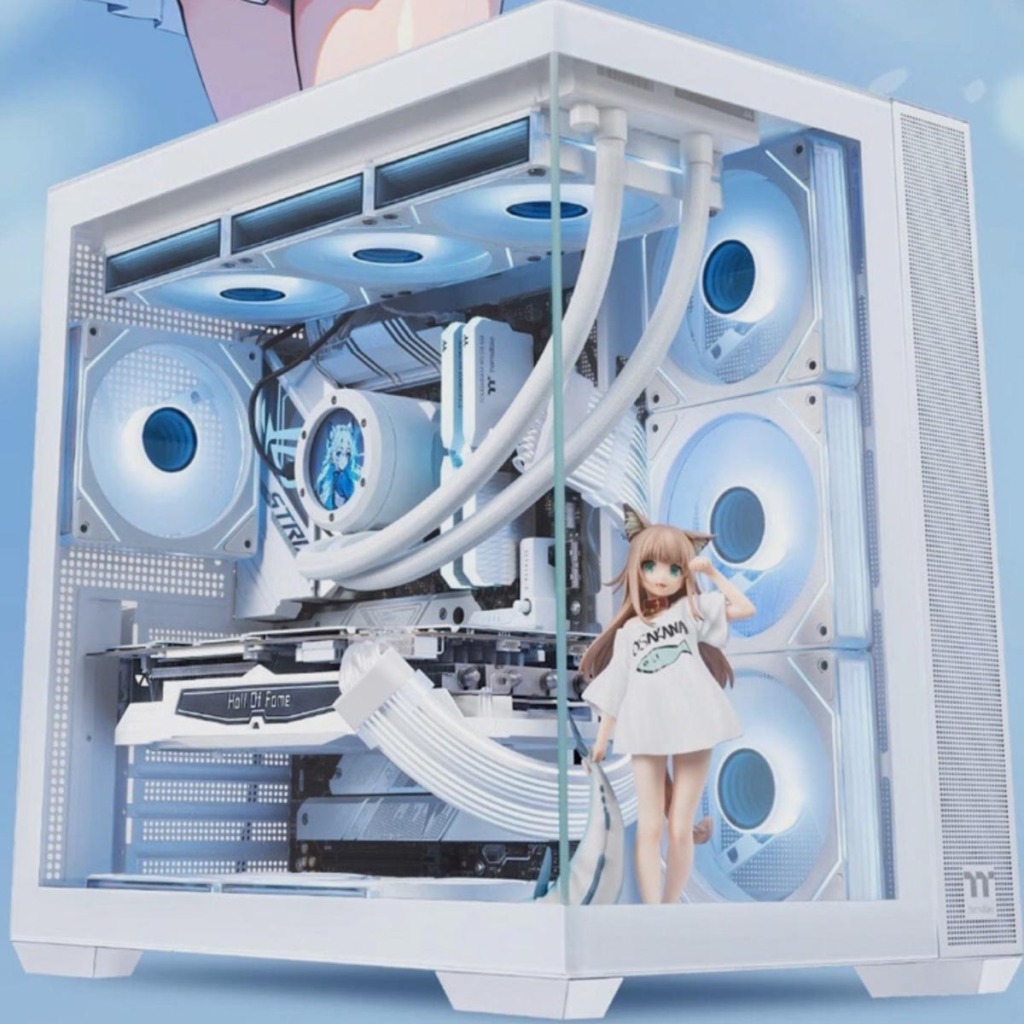 Thermaltake Steel Shadow EX : boîtier ATX avec vue panoramique 2 Thermaltake Steel Shadow EX 1