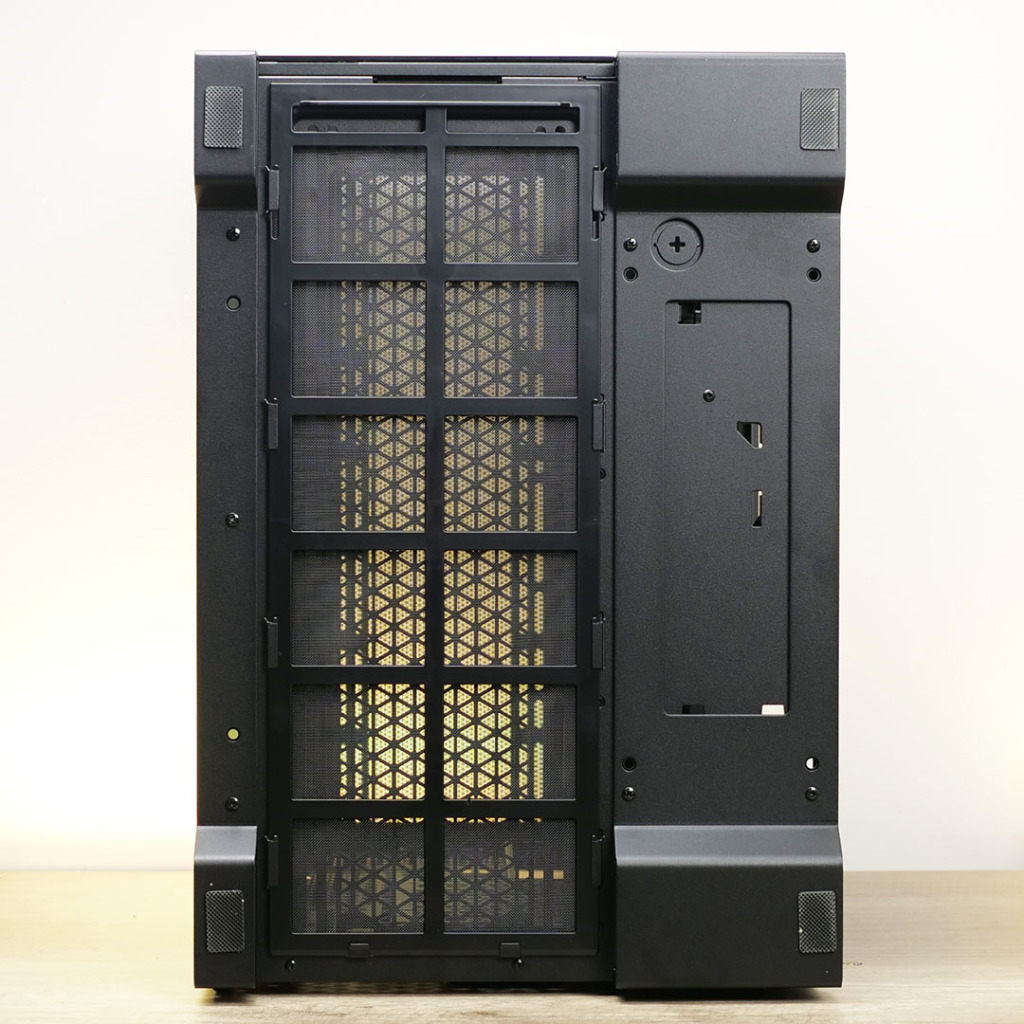 Corsair 6500X : Revue complète et build avec carte mère BTF 17 corsair 6500x bas dessous