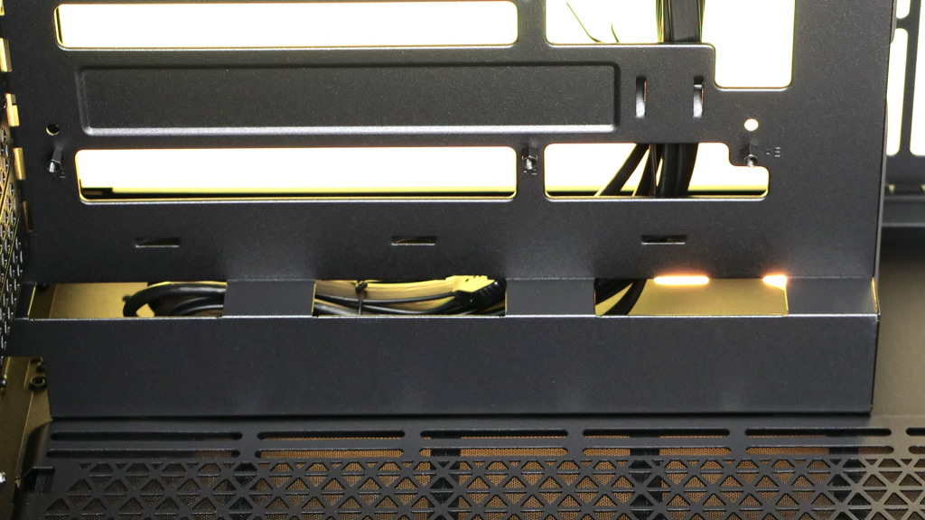 Corsair 6500X : Revue complète et build avec carte mère BTF 31 corsair 6500x chemin cables