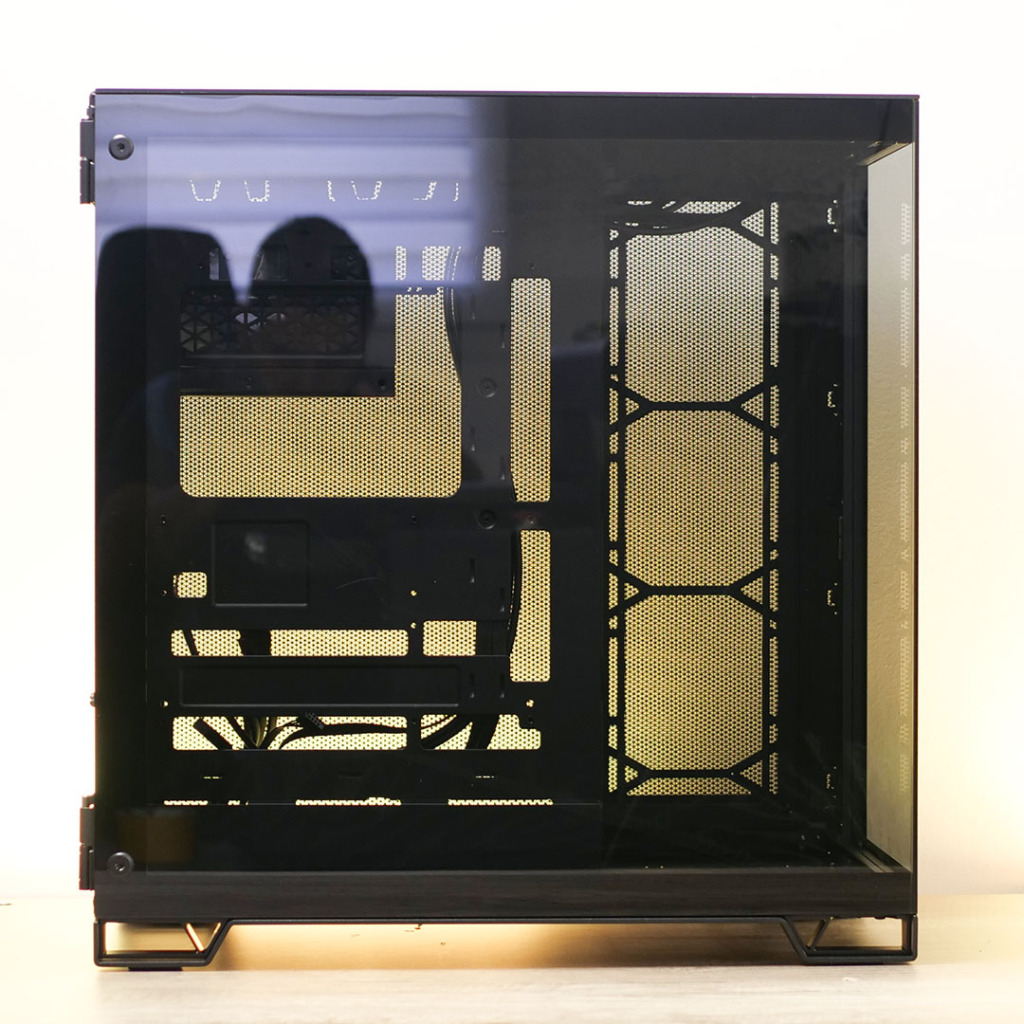 Corsair 6500X : Revue complète et build avec carte mère BTF 11 corsair 6500x cote