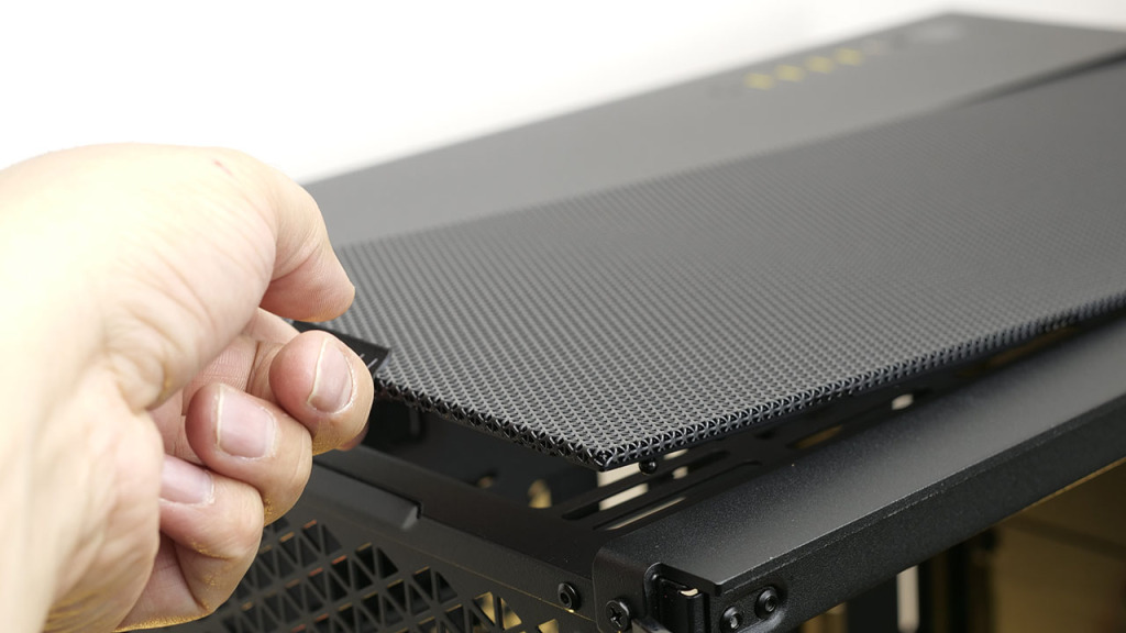 Corsair 6500X : Revue complète et build avec carte mère BTF 16 corsair 6500x panneau mesh top amovible