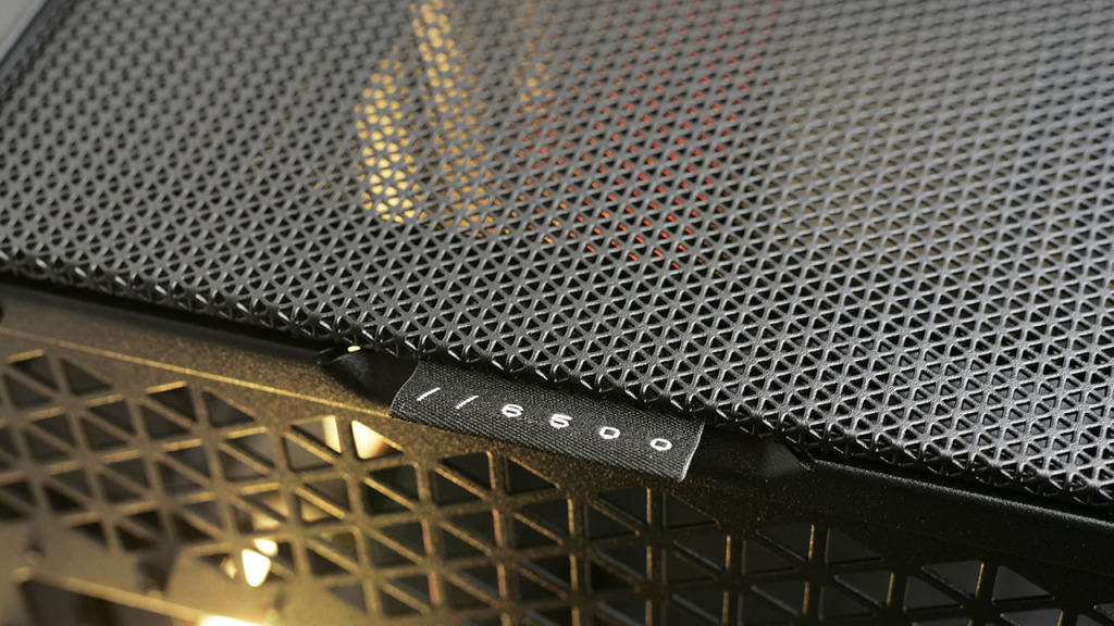 Corsair 6500X : Revue complète et build avec carte mère BTF 15 corsair 6500x panneau mesh top languette 6500