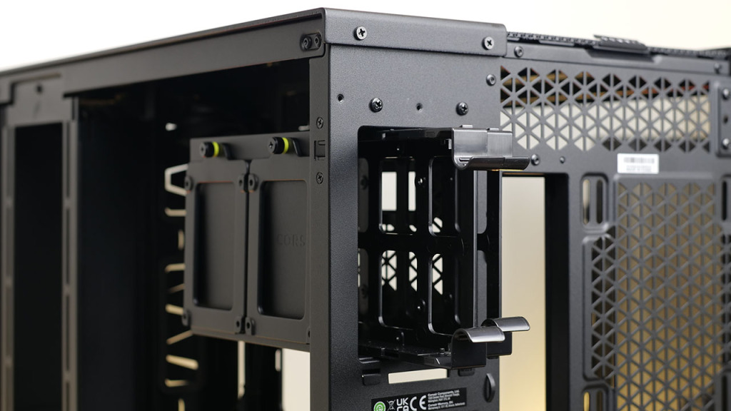 Corsair 6500X : Revue complète et build avec carte mère BTF 40 corsair 6500x support hdd