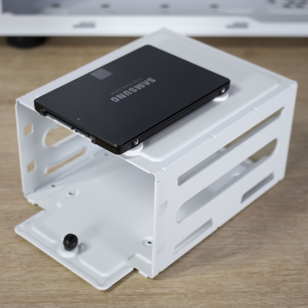 Cooler Master MasterBox 600 cage DD 3