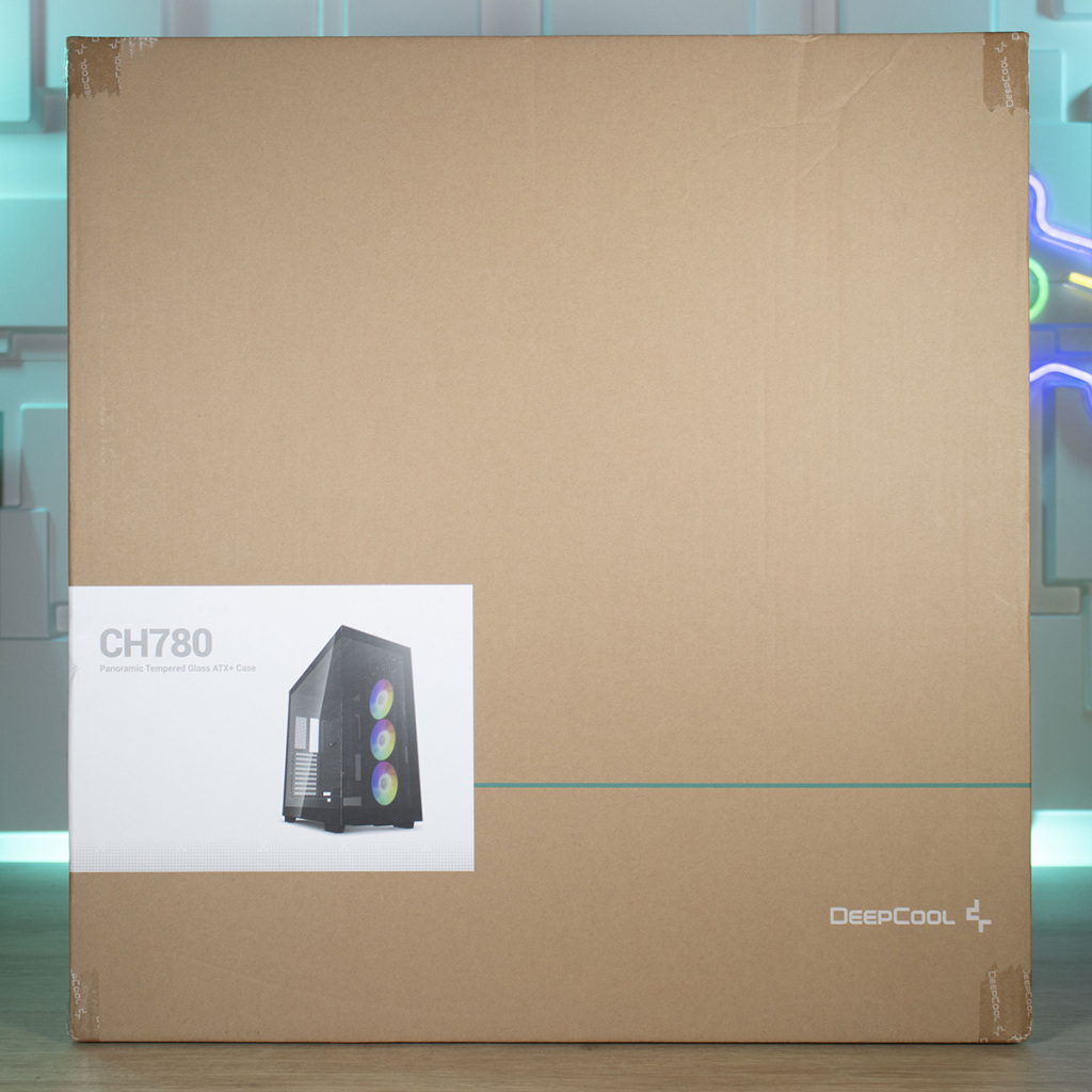 DeepCool CH780 emballage avant