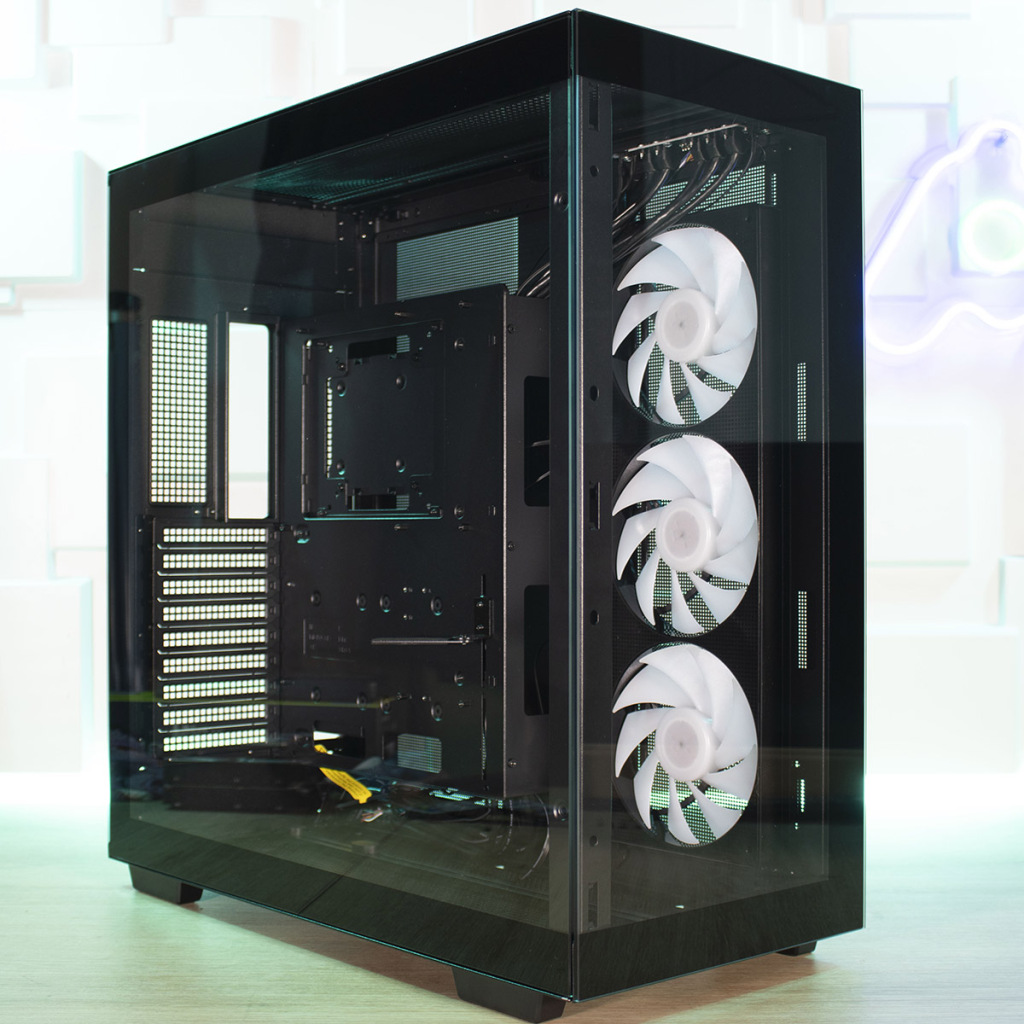 DeepCool CH780 face plein