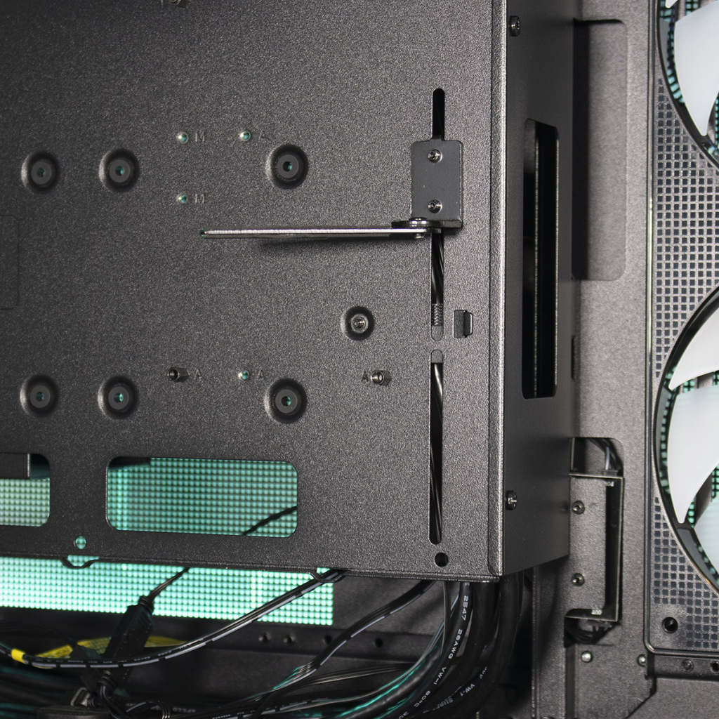 DeepCool CH780 support GPU