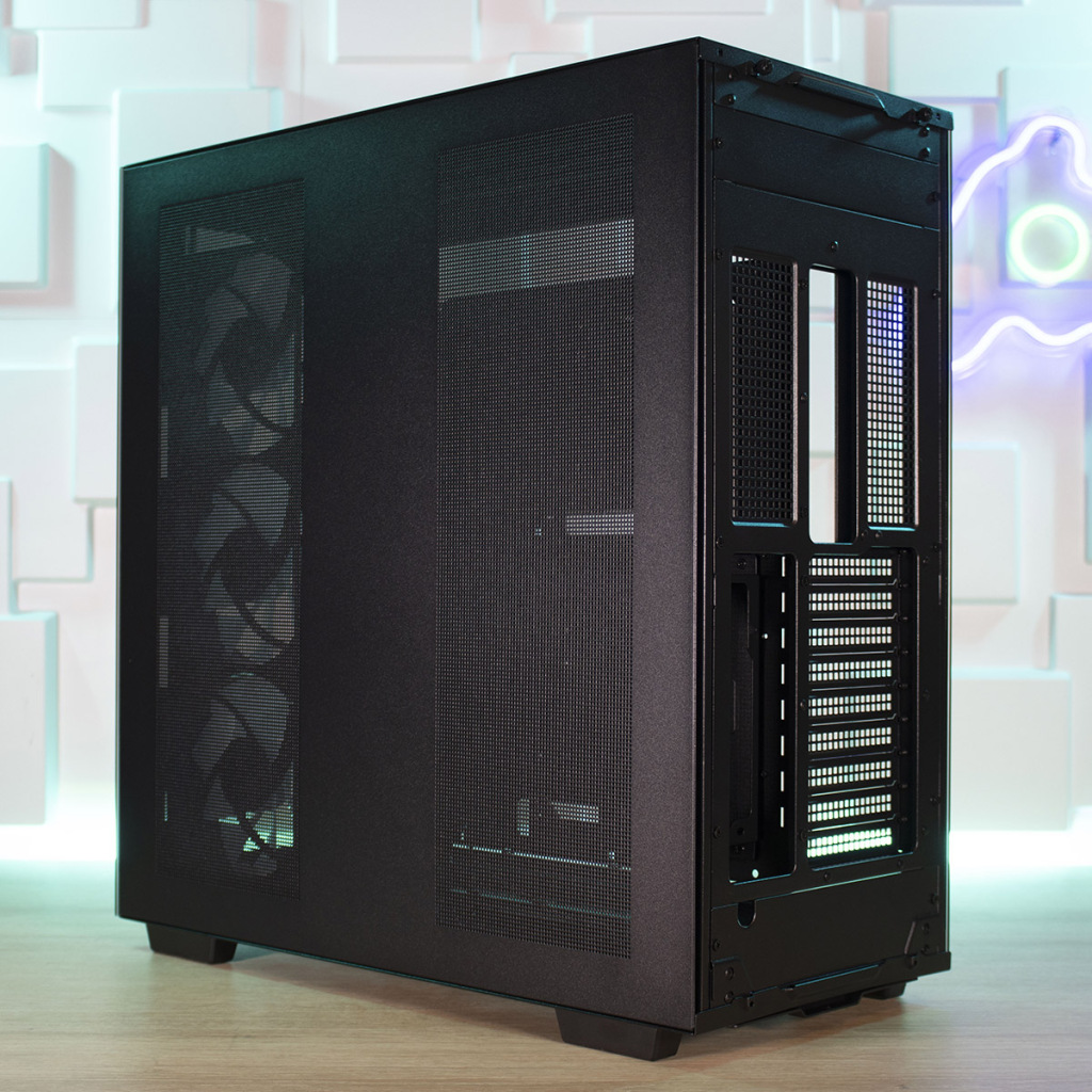 DeepCool CH780 trois quarts arrière