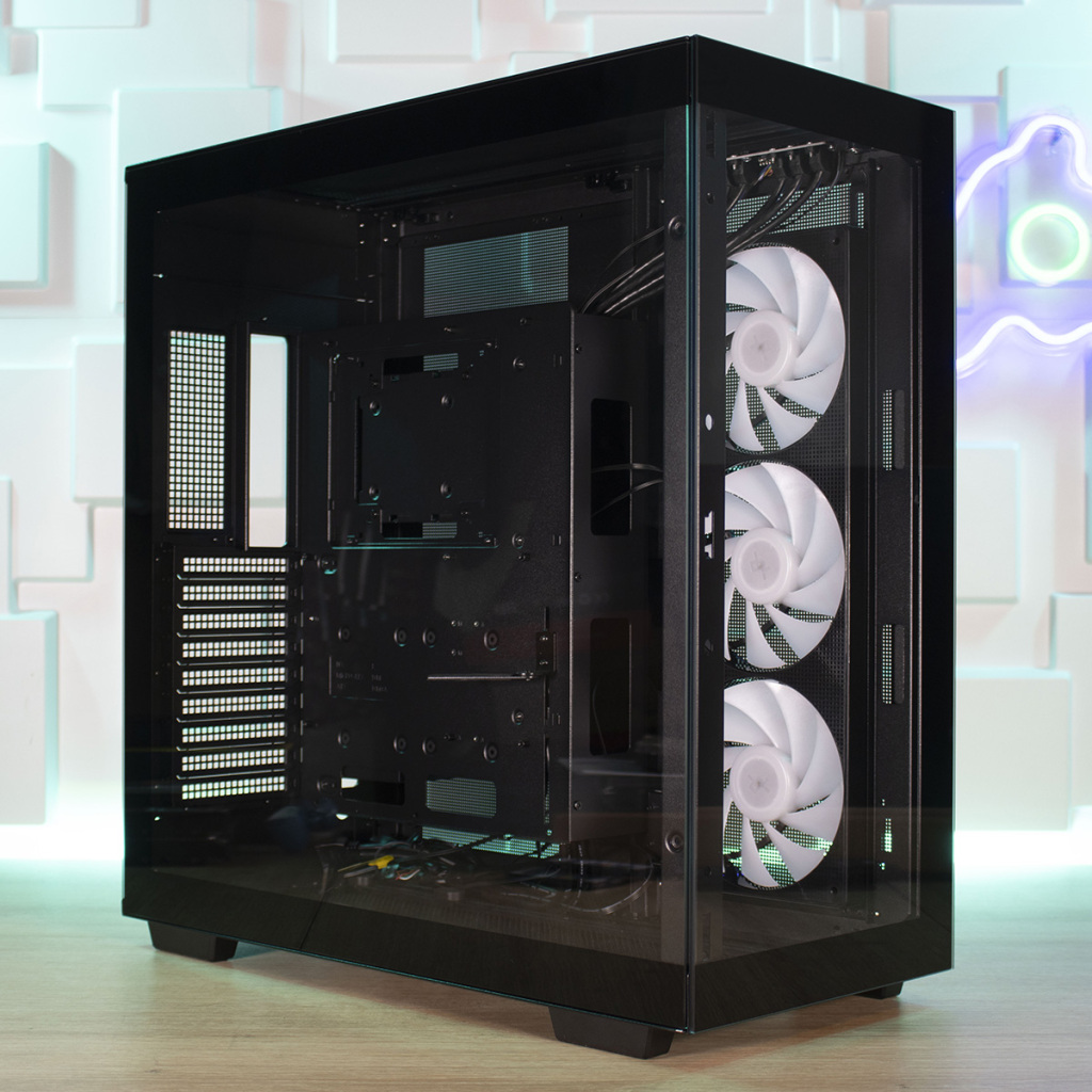 DeepCool CH780 trois quarts face