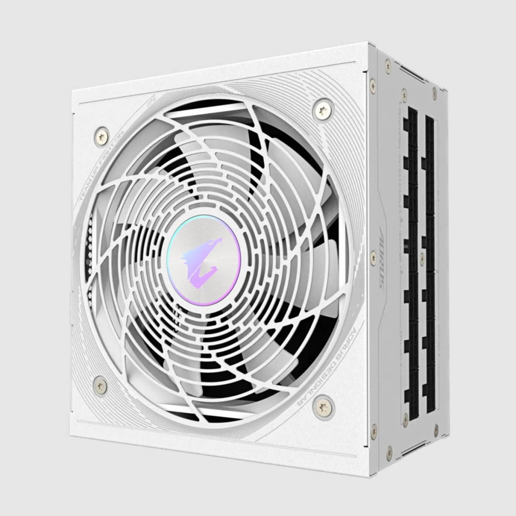 GIGABYTE AORUS ELITE : des alimentations de 850W et 1000W destinées aux joueurs 3 GIGABYTE AORUS Elite blanc