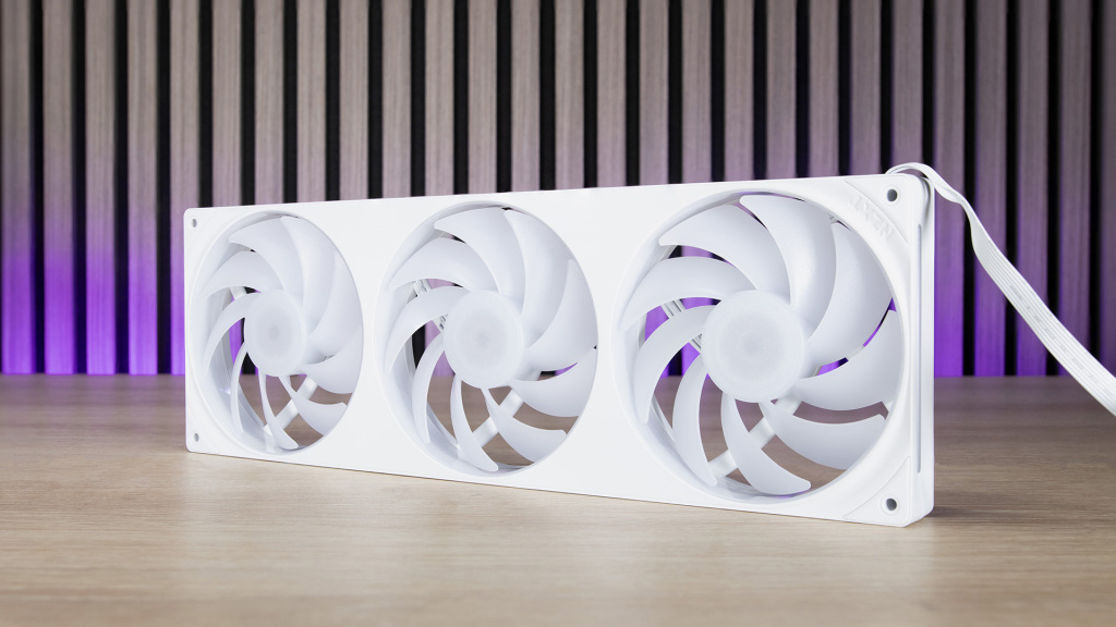 NZXT F360 RGB Core autre vue 1