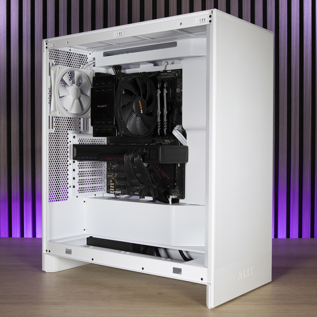 NZXT H7 Flow RGB montage 1