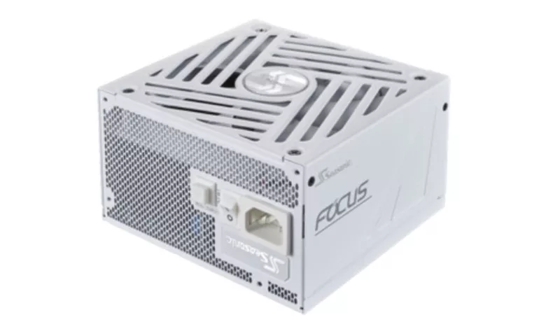 Seasonic au COMPUTEX : de l'alimentation et des ventilateurs 3 Seasonic Focus