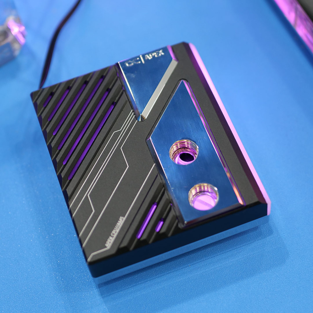 Alphacool présente ses innovations watercooling au Computex 2024 16 apex one