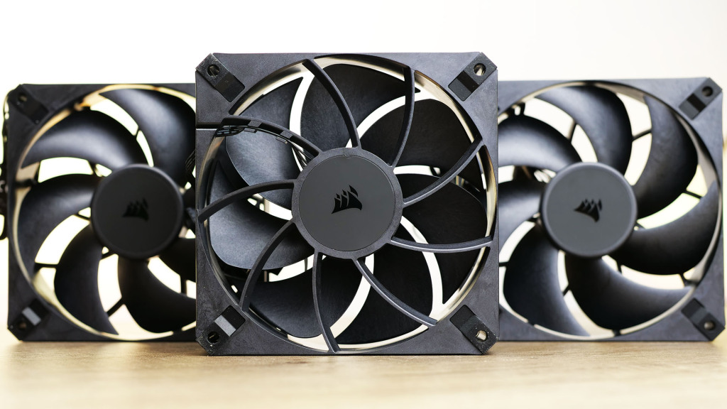 corsair rs120 max backside
