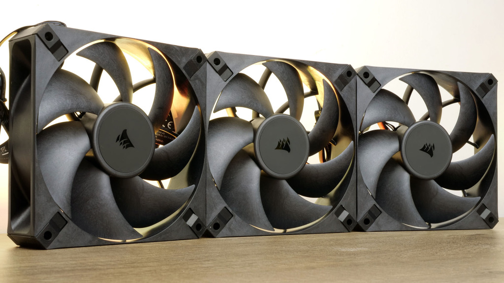 corsair rs120 max demo 02