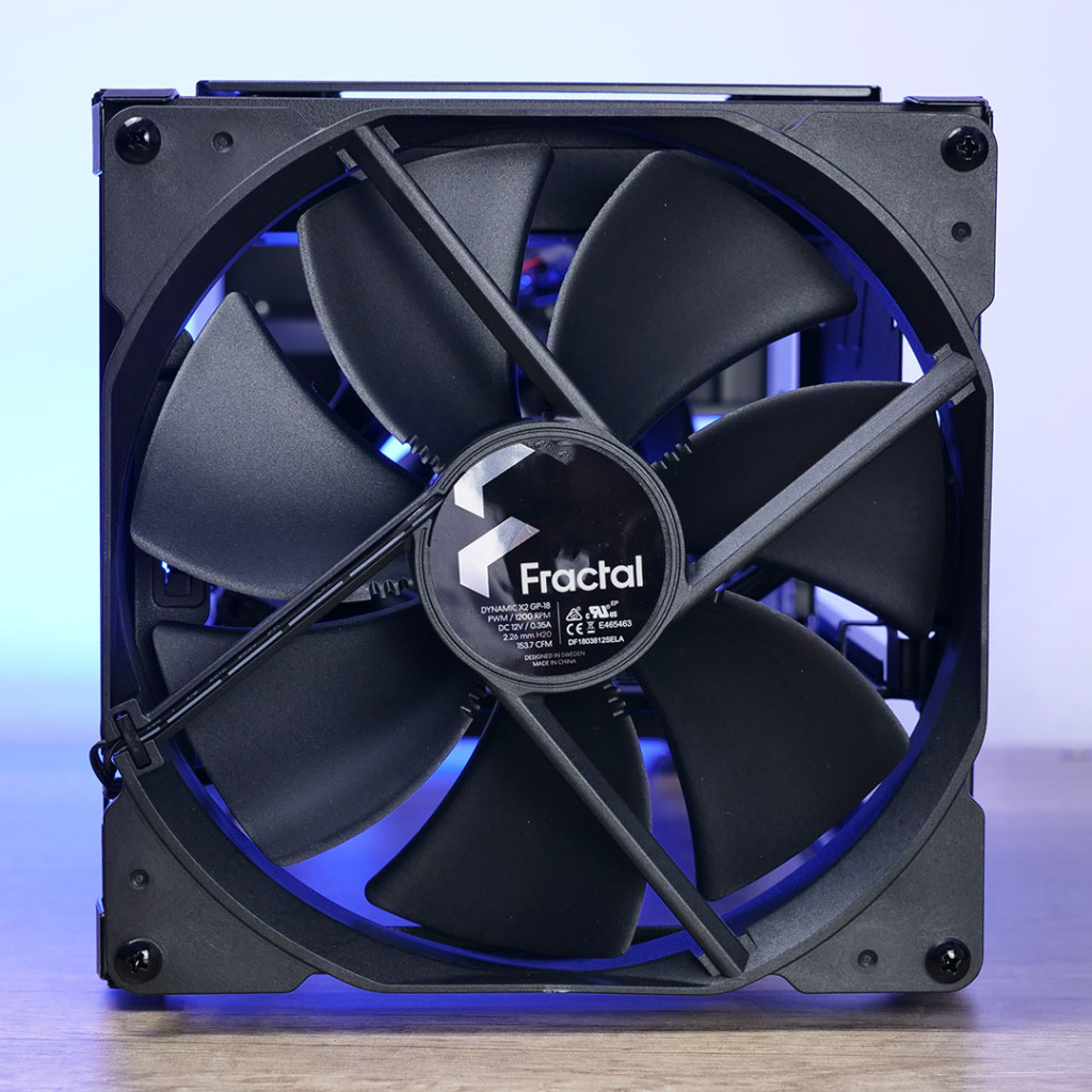 fractal mood fan dynamic x2 gp18