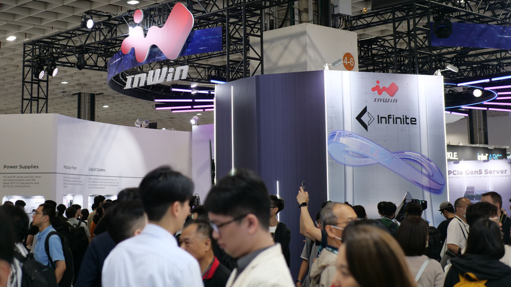inwin infinite pause hardware computex foule