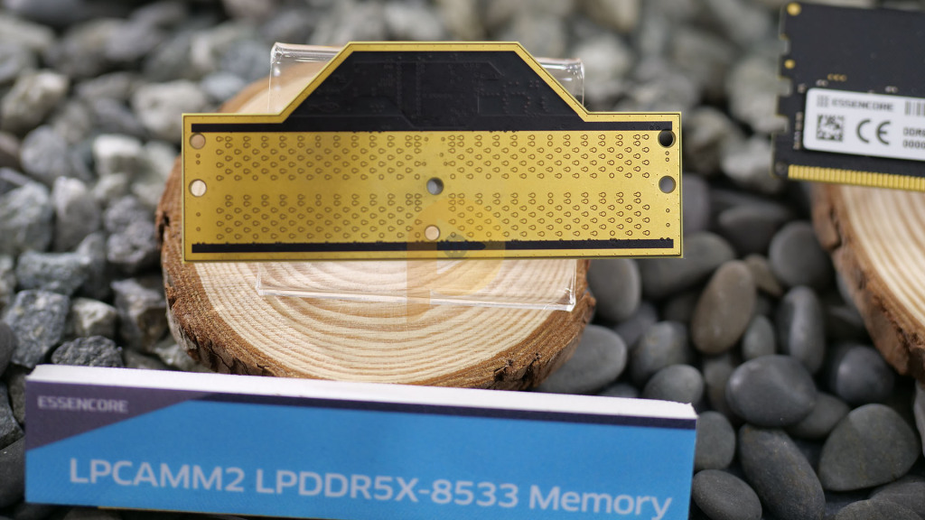 RAM DDR5-10000, SSD PCIe 5.0, CUDIMM DDR5 et MODS PC Chez KLEVV 10 klevv lpcamm2 8533 02