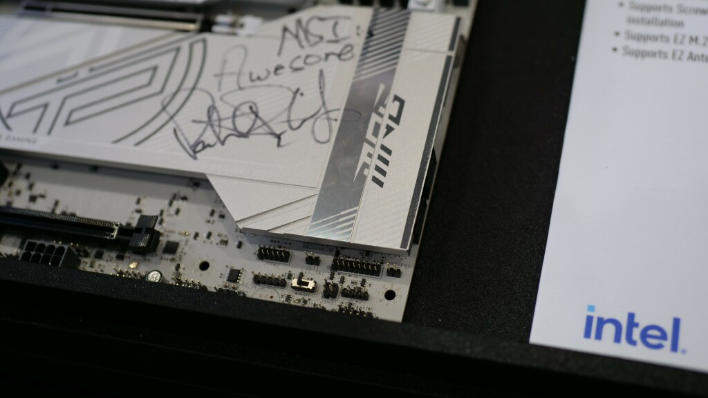 Fuite des Prochains Chipsets Intel Série 800 en Détail 2 Intel Serie 800 msi computex z890