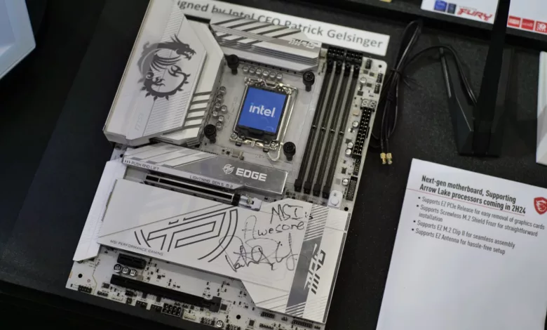 Fuite des Prochains Chipsets Intel Série 800 en Détail 1 intel 800 series chipset hero