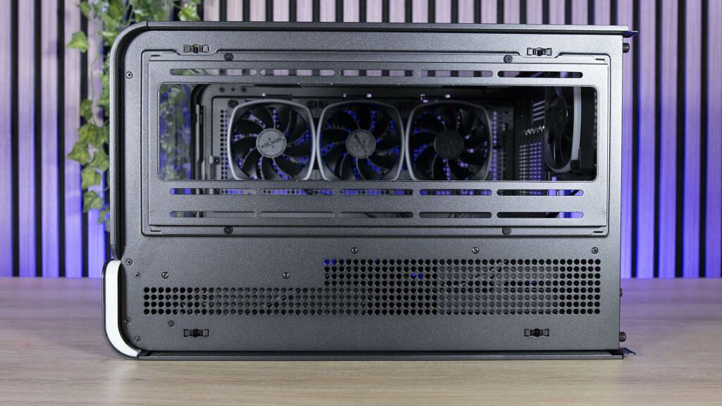 MONTECH KING 95 PRO emplacement refroidissement paroi supérieure