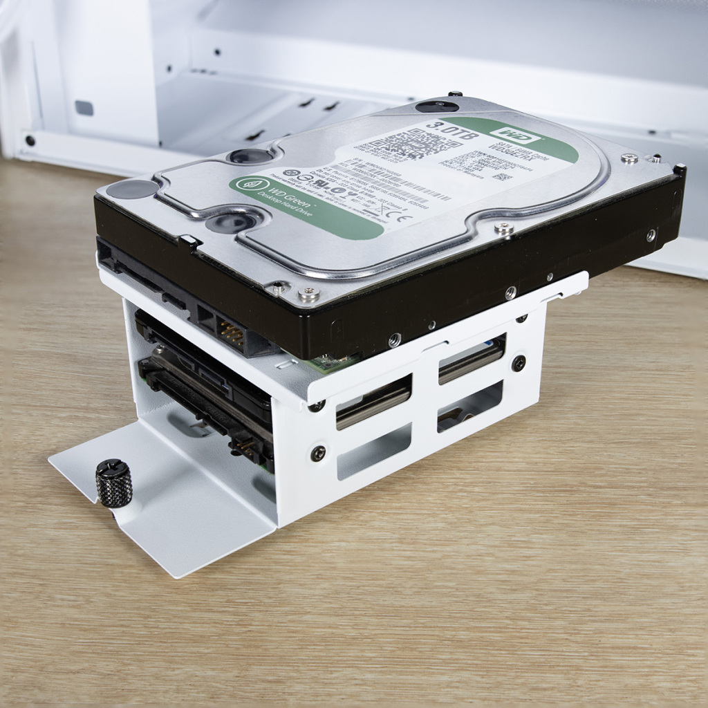 NZXT H5 Flow RGB SSD HDD