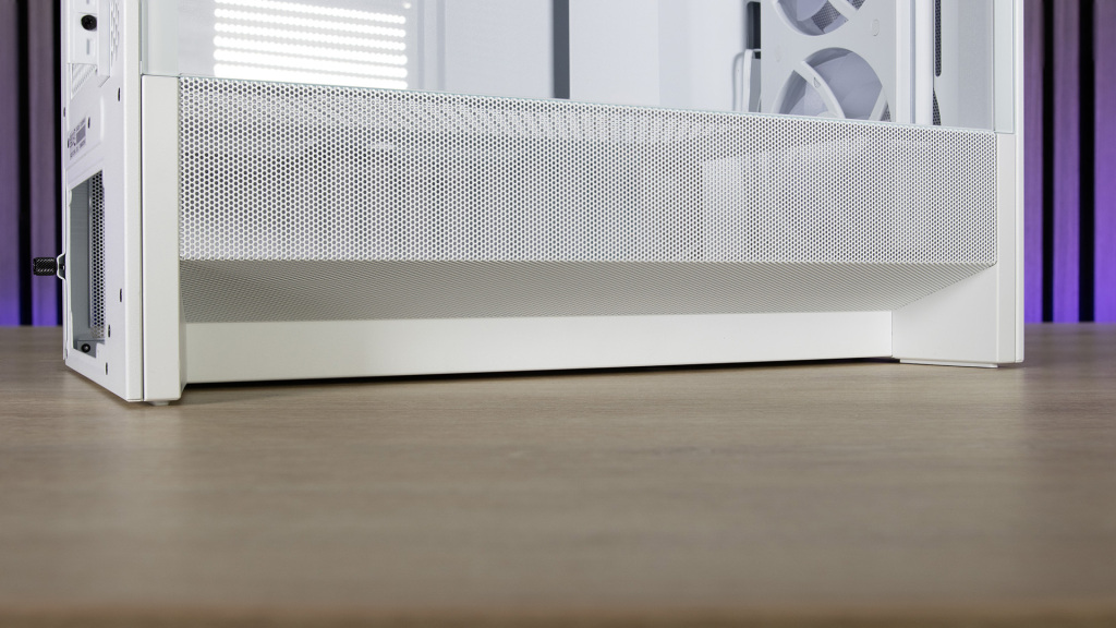 NZXT H5 Flow RGB dessous pieds intégrés