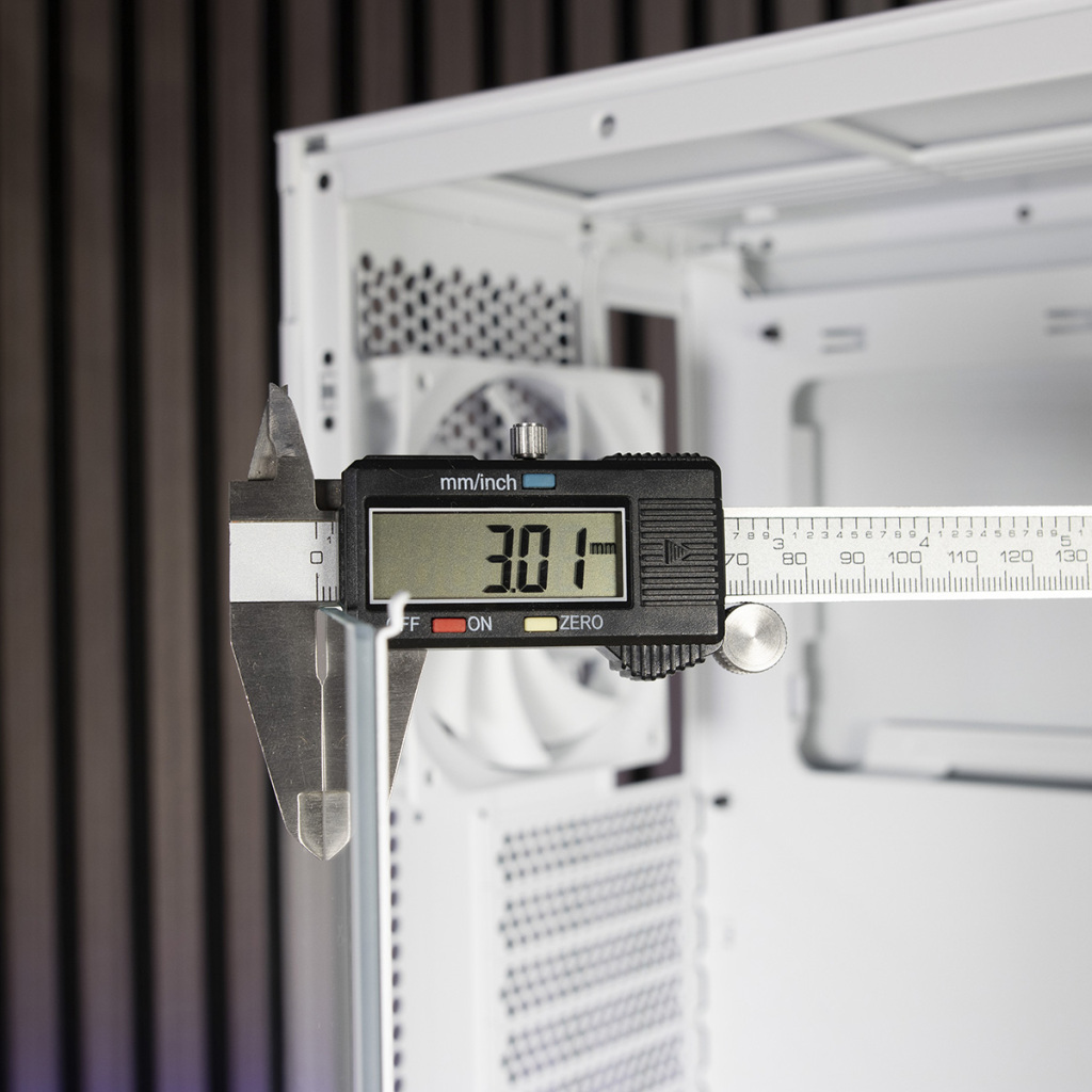 NZXT H5 Flow RGB épaisseur verre trempé